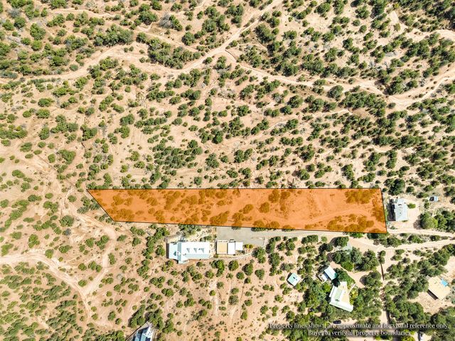 20 Cerro De Palomas, Santa Fe, NM 87506