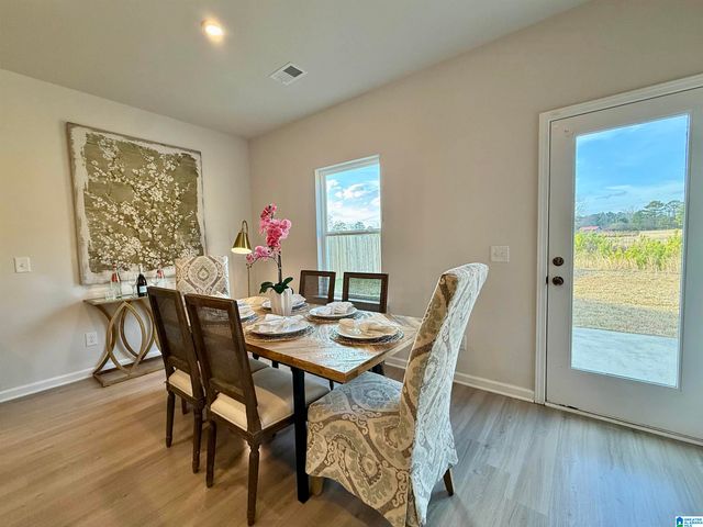 556 BRIDLEWOOD CIRCLE, Morris, AL 35116