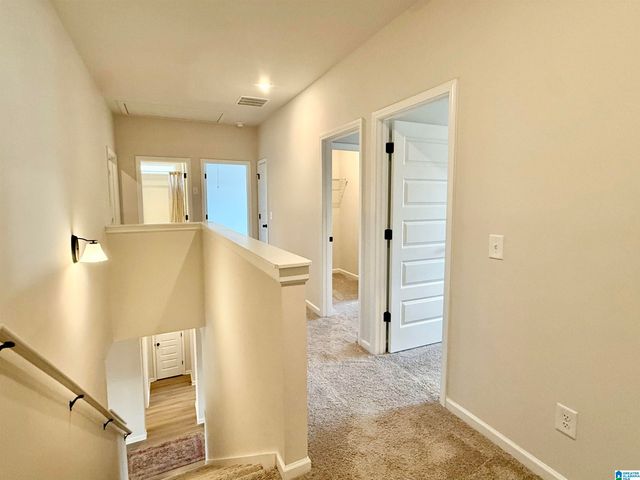 556 BRIDLEWOOD CIRCLE, Morris, AL 35116