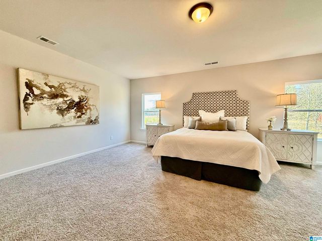 556 BRIDLEWOOD CIRCLE, Morris, AL 35116