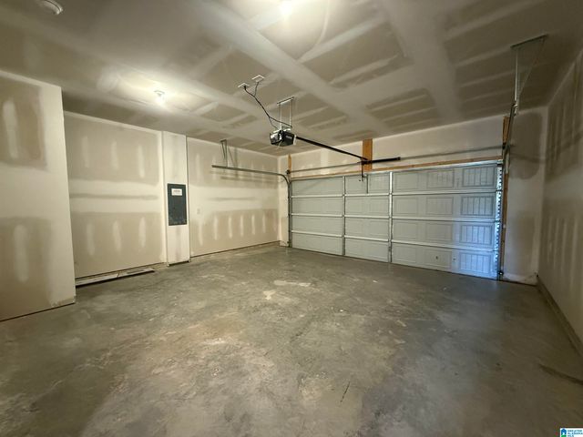 556 BRIDLEWOOD CIRCLE, Morris, AL 35116