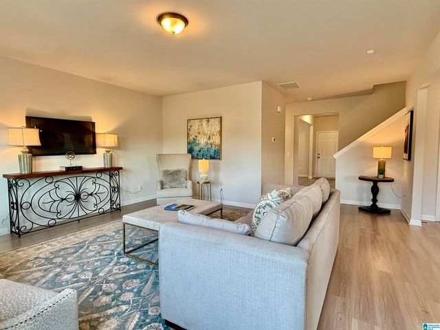 556 BRIDLEWOOD CIRCLE, Morris, AL 35116