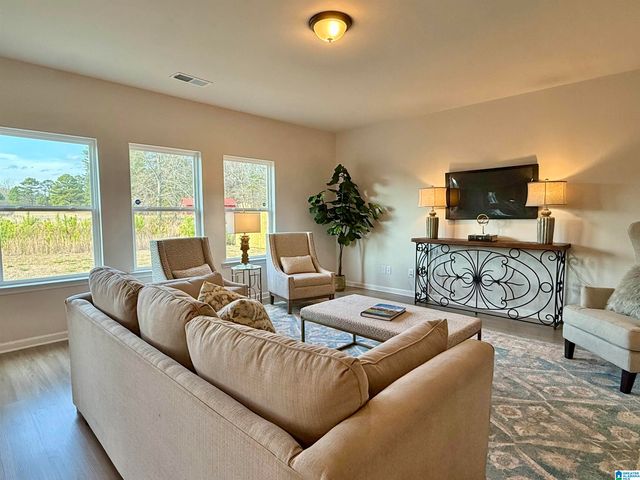 556 BRIDLEWOOD CIRCLE, Morris, AL 35116