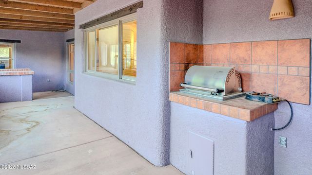 132 Wood Canyon Road, Patagonia, AZ 85624