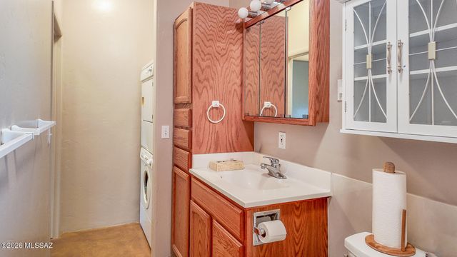 132 Wood Canyon Road, Patagonia, AZ 85624