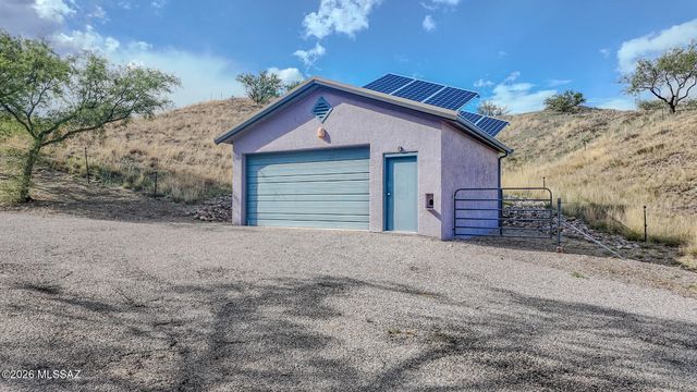 132 Wood Canyon Road, Patagonia, AZ 85624