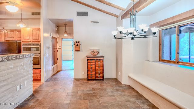 132 Wood Canyon Road, Patagonia, AZ 85624
