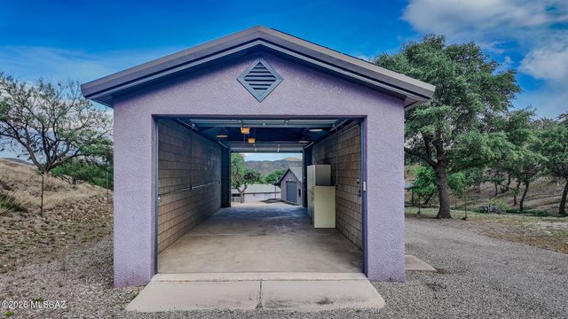 132 Wood Canyon Road, Patagonia, AZ 85624