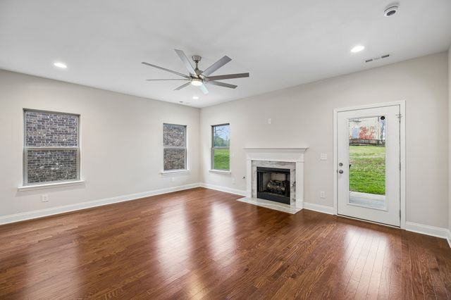 4651 Maryweather Ln, Murfreesboro, TN 37128