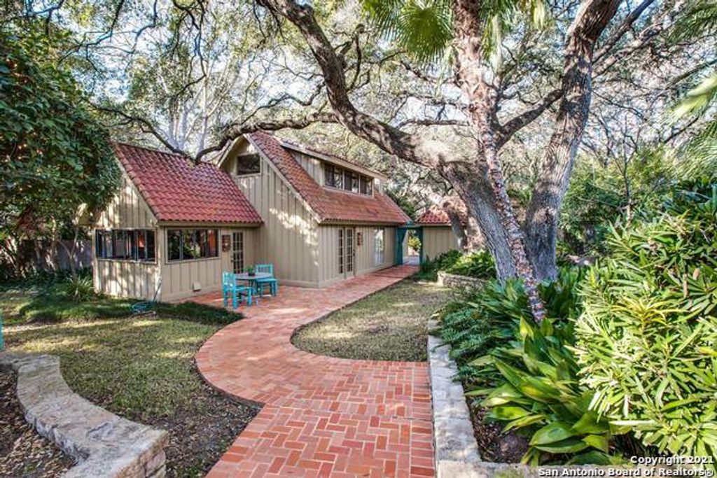 6801 WEST AVENUE, Castle Hills, TX 78213