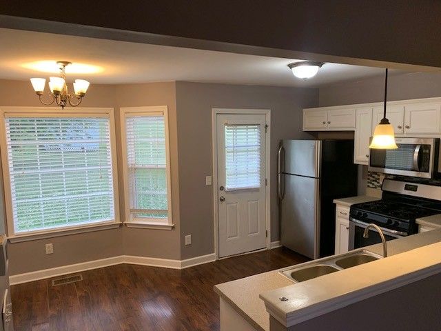 2244 Dewey Dr, Spring Hill, TN 37174