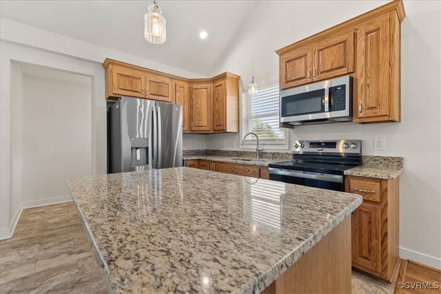 3003 Court Dr, Hopewell, VA 23860