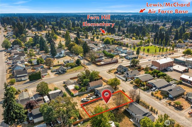 8235 S G Street, Tacoma, WA 98408