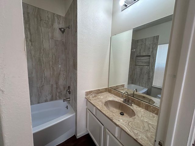 1113 York Castle DR, Pflugerville, TX 78660