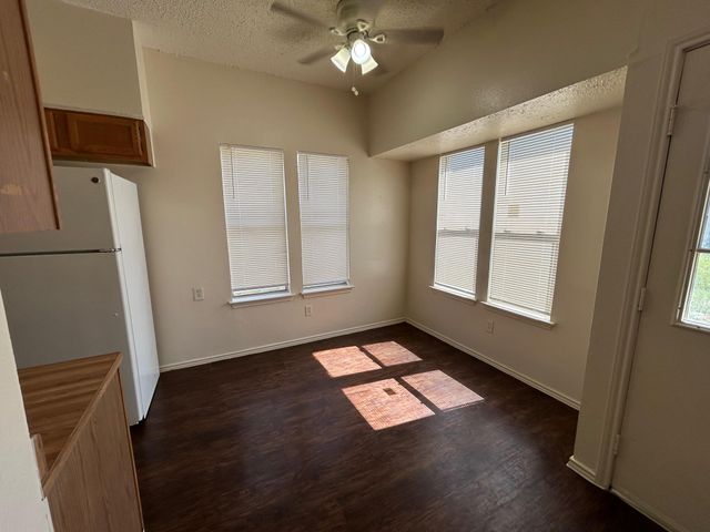 1113 York Castle DR, Pflugerville, TX 78660