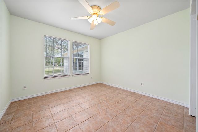1910 Johnson Ave, Rockport, TX 78382