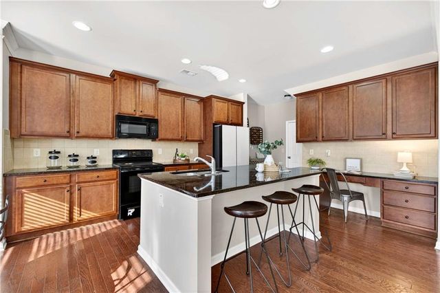 2030 Beyers Landing Drive, Buford, GA 30519