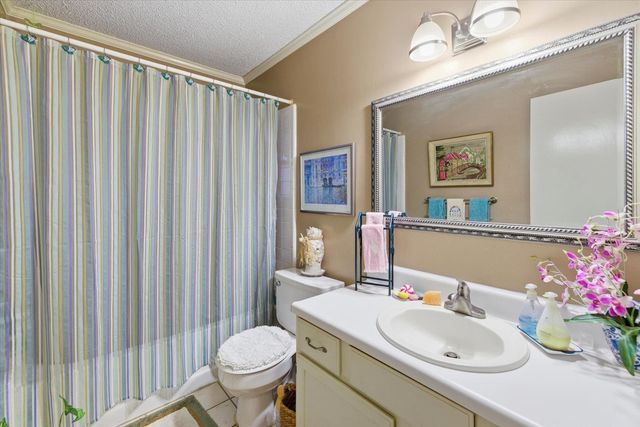 3052 Bell Grove Drive, Tallahassee, FL 32308