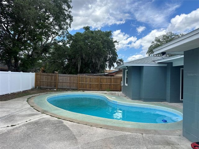 1716 SPRUCEWOOD LANE, Orlando, FL 32818