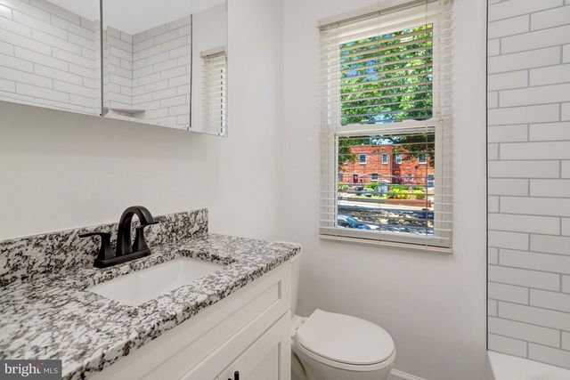 2935 LANDOVER ST, Alexandria, VA 22305
