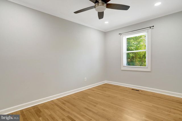 2935 LANDOVER ST, Alexandria, VA 22305