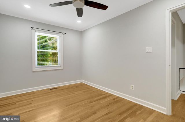 2935 LANDOVER ST, Alexandria, VA 22305