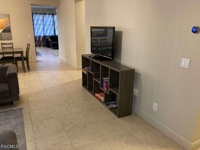 2637 NW 1st ST, Cape Coral, FL 33993