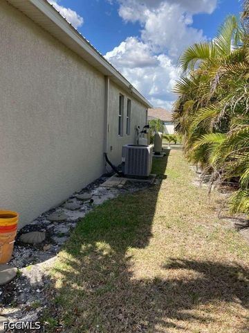 2637 NW 1st ST, Cape Coral, FL 33993