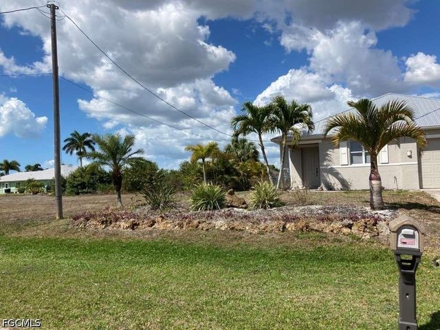 2637 NW 1st ST, Cape Coral, FL 33993