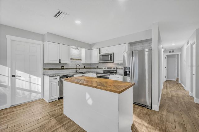 8381 43RD WAY N, Pinellas Park, FL 33781