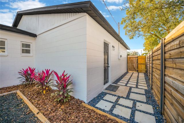 8381 43RD WAY N, Pinellas Park, FL 33781