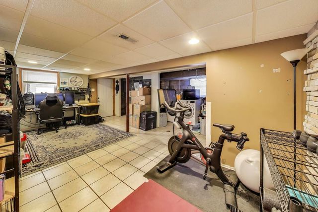 6359 W 63rd Place, Chicago, IL 60638