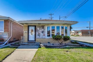 6359 W 63rd Place, Chicago, IL 60638