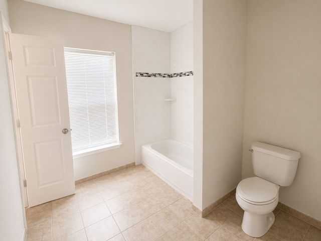 8533 Castle Creek Road, North Richland Hills, TX 76182