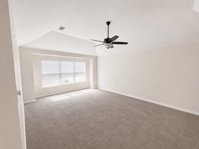 8533 Castle Creek Road, North Richland Hills, TX 76182