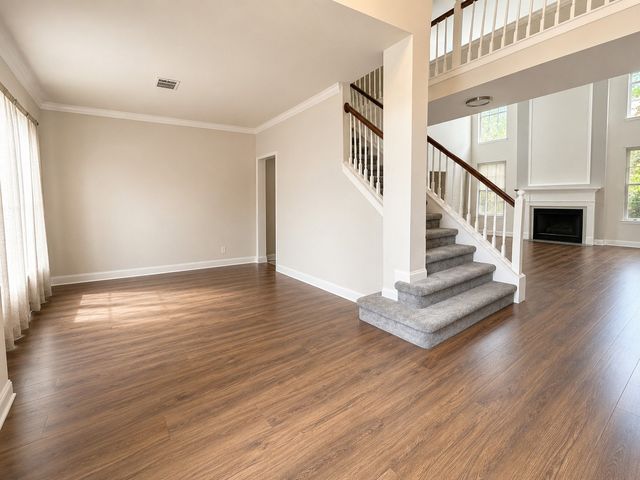 8533 Castle Creek Road, North Richland Hills, TX 76182