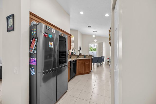 148 NW Pleasant Grove Way, Port St. Lucie, Port St Lucie, FL 34986