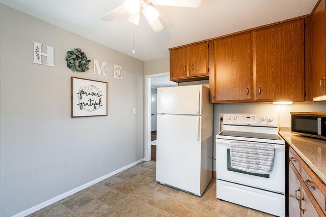 S14W22426 National AVENUE, Waukesha, WI 53186