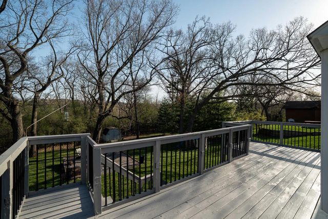 S14W22426 National AVENUE, Waukesha, WI 53186