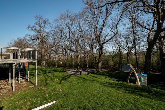 S14W22426 National AVENUE, Waukesha, WI 53186