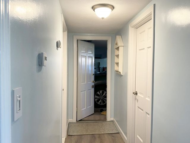 10 Meadowview Rd, Wayland, MA 01778