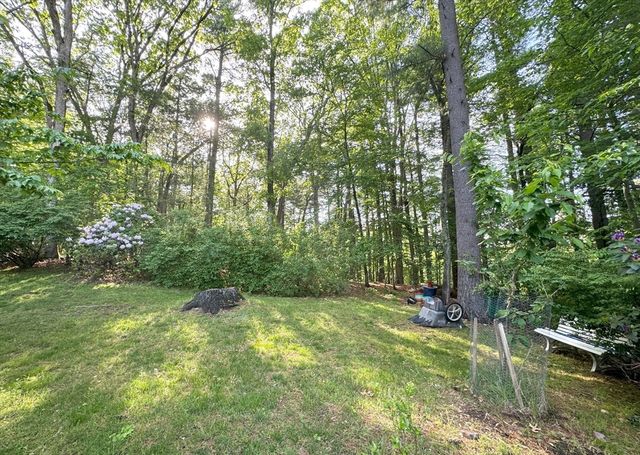 10 Meadowview Rd, Wayland, MA 01778
