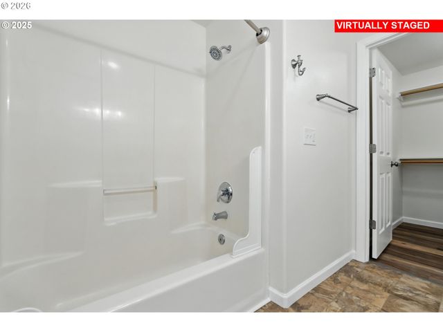 2407 Nw 3RD Way, Battle Ground, WA 98604