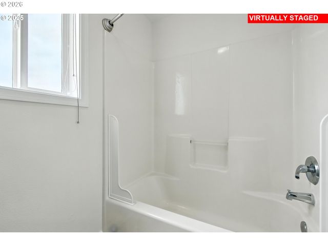 2407 Nw 3RD Way, Battle Ground, WA 98604