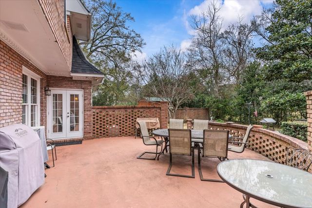 2118 Stonebridge Road, Dothan, AL 36301