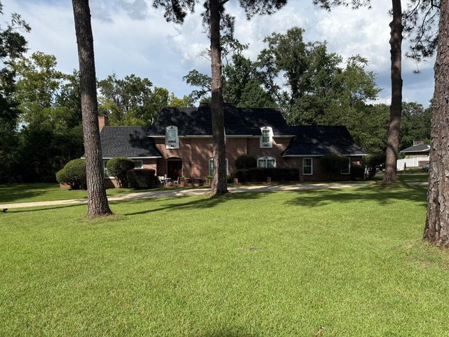2118 Stonebridge Road, Dothan, AL 36301