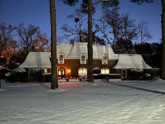 2118 Stonebridge Road, Dothan, AL 36301