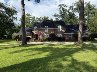 2118 Stonebridge Road, Dothan, AL 36301