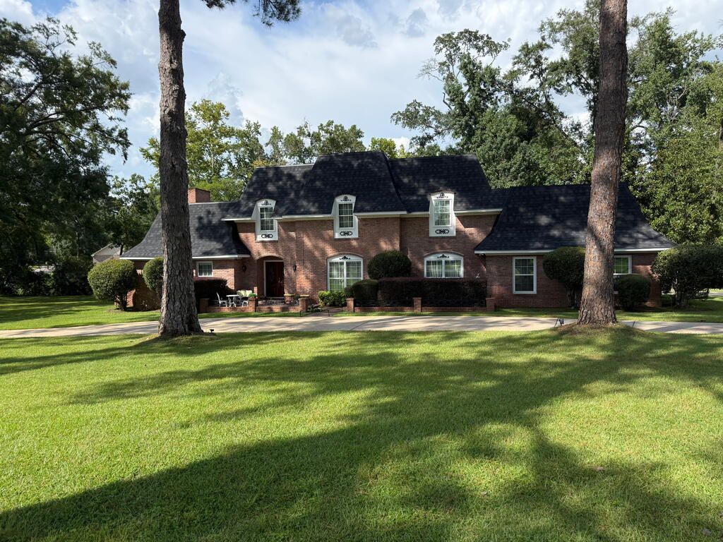 2118 Stonebridge Road, Dothan, AL 36301