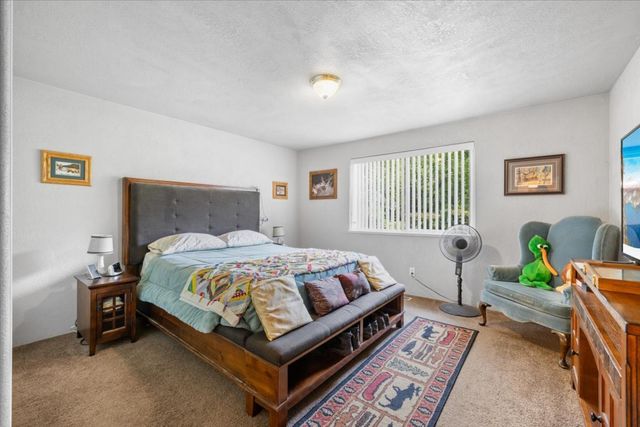1324 Benjamin Court, Central Point, OR 97502